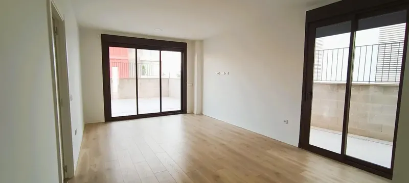 Exclusive brand new ground-floor apartments for rent in Son Dameto, in a modern residential complex with communal pool — photo 11
