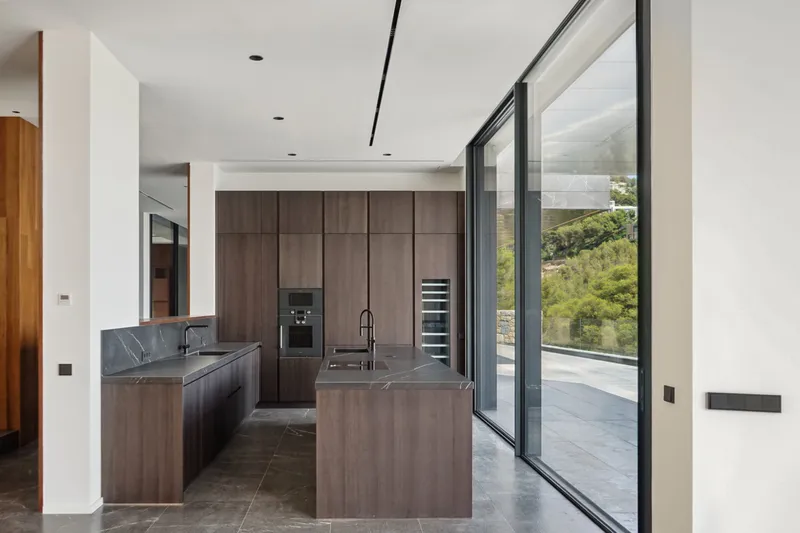 Magnificent designer chalet in Son Vida — photo 12
