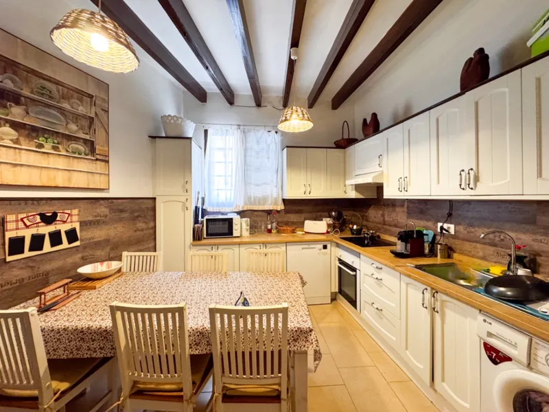 Charming manor house with holiday rental license — photo 11