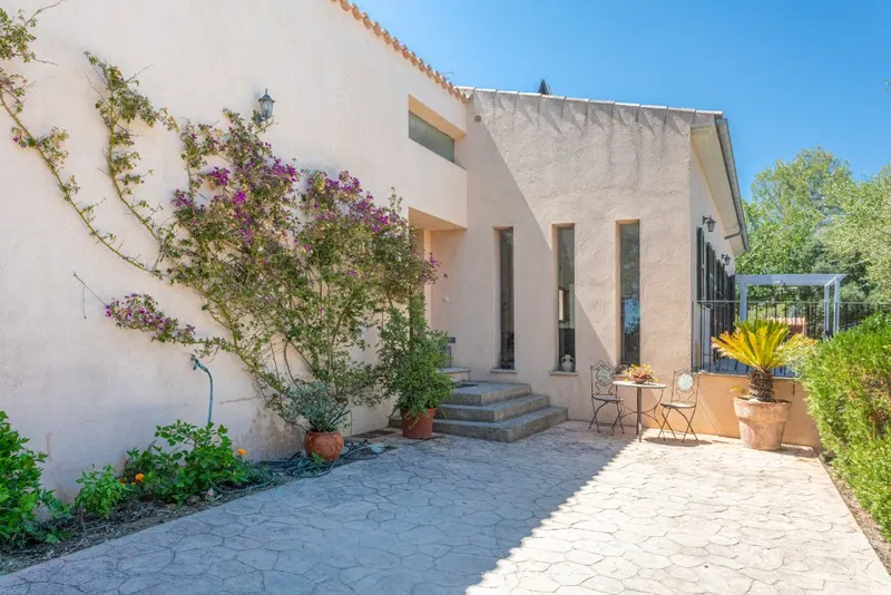 Sineu – Großzügige Finca auf Grundstück mit 16.830 m2 — photo 9