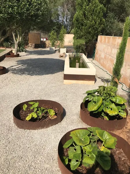 Unique art-inspired finca with independent guest house for sale in Santanyí — photo 8