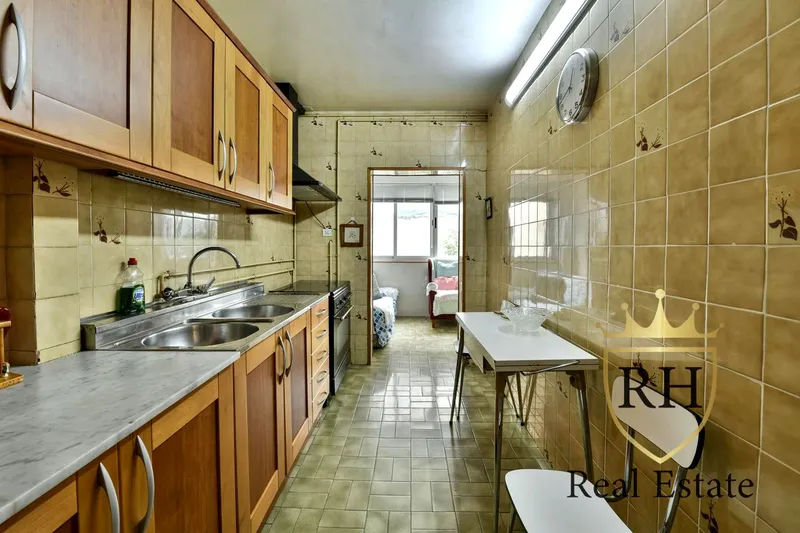 Spacious apartment with many possibilities in the center of Palma — photo 9