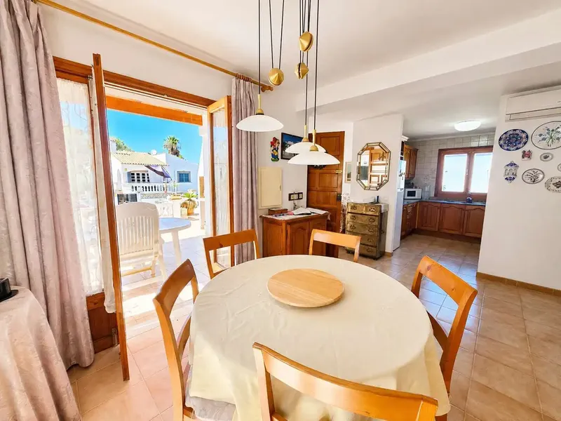 En una preciosa, tranquila y protegida zona residencial de la pequeña localidad costera de Son Serra de Marina se encuentra esta encantadora — photo 9