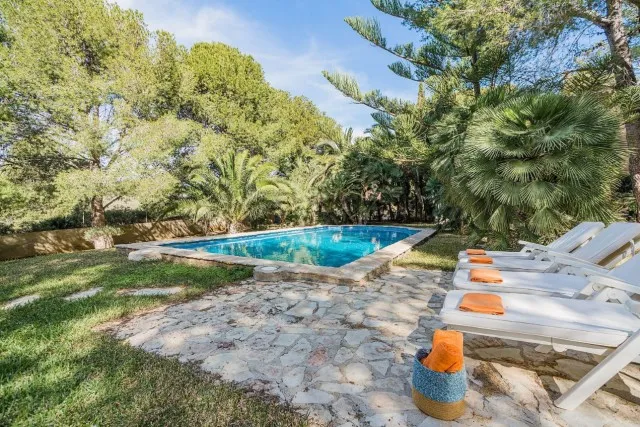 Charming hilltop villa for sale with pool in Cala San Vicente, Mallorca — photo 1