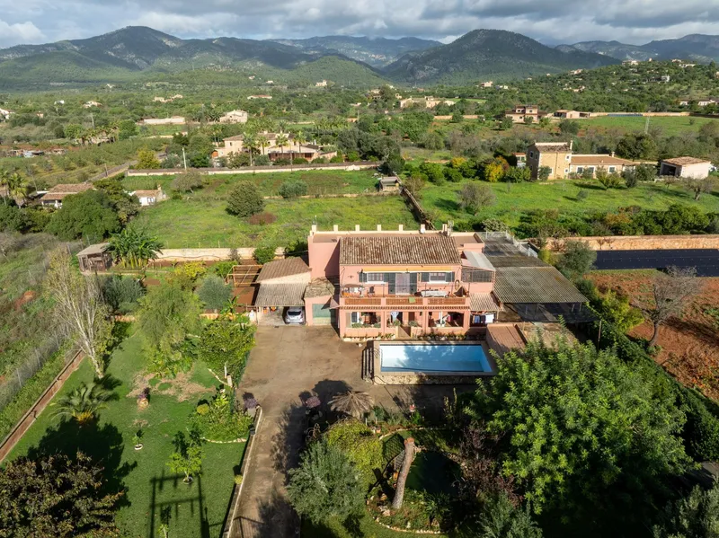 Unique Opportunity in Santa María, Mallorca! Rustic Estate with Two Independent Dwellings and Pool — photo 11