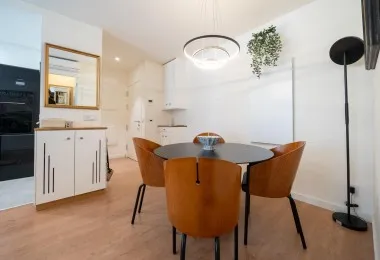 Modern nearly new 1-bedroom apartment in Nou Llevant with parking and storage room — photo 3