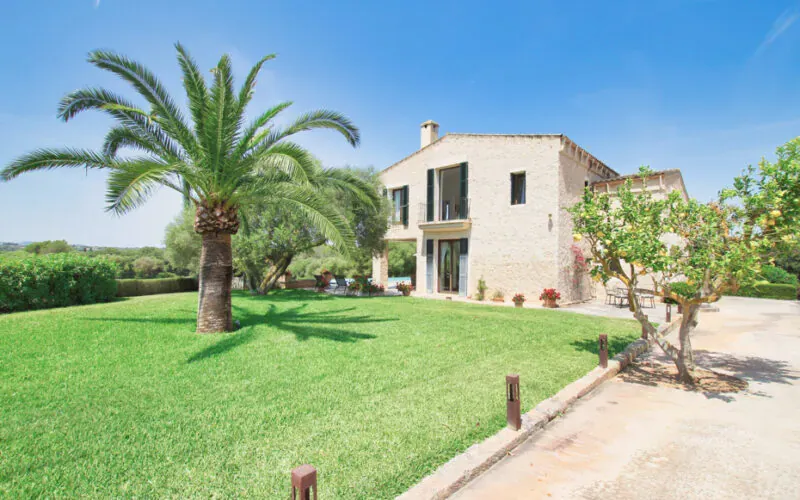 Finca with infinity pool and open views for relaxed country living in Son Carrió – PM07399 — photo 2