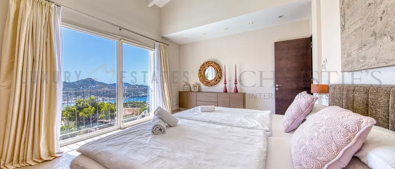 Modern Mediterranean villa in Port Andratx with panoramic views over the harbor — photo 12