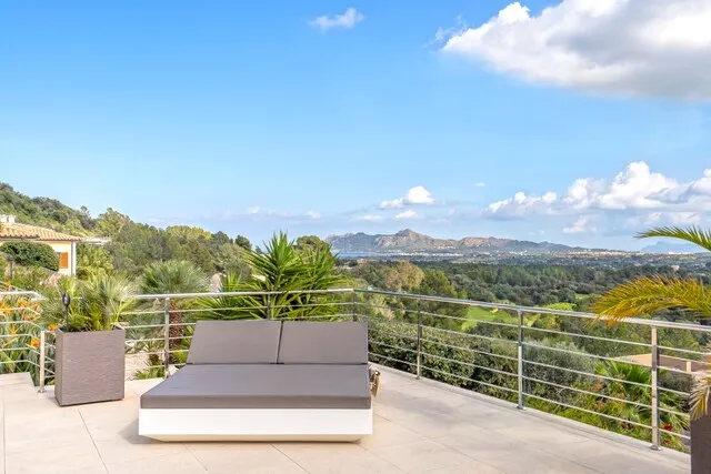 Luxury villa with rental license for sale in Pollensa, north Mallorca — photo 6