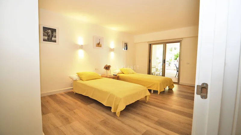 Exclusive seafront ground floor property — photo 11