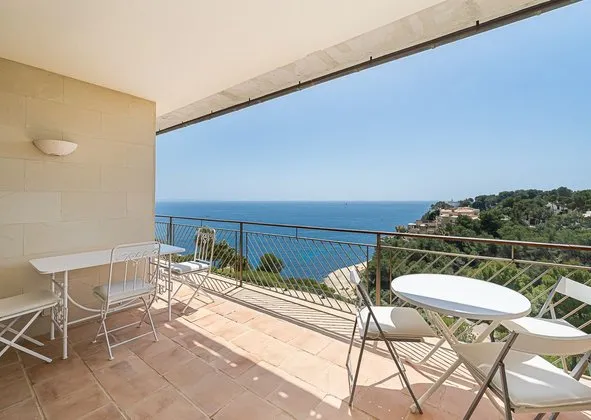 Penthouse for sale in Sol de Mallorca — photo 1