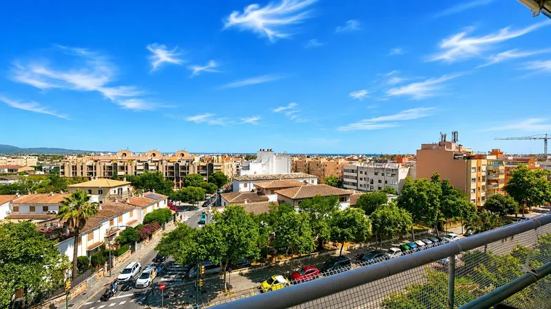 Penthouse with large terrace and private solarium in Palma — photo 3