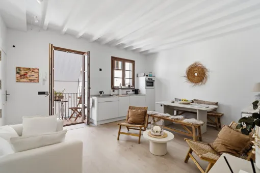 Palma de Mallorca Old Town, Charming Duplex Penthouse in Palma's Old Town with a Rooftop Terrace, Just a Few Steps from the Sea — photo 10
