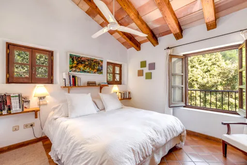 Esporles, beautiful finca with lots of privacy and 2 residential units in the Tramuntana mountains — photo 8
