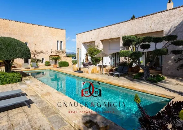 Estate for sale in Campos — photo 2