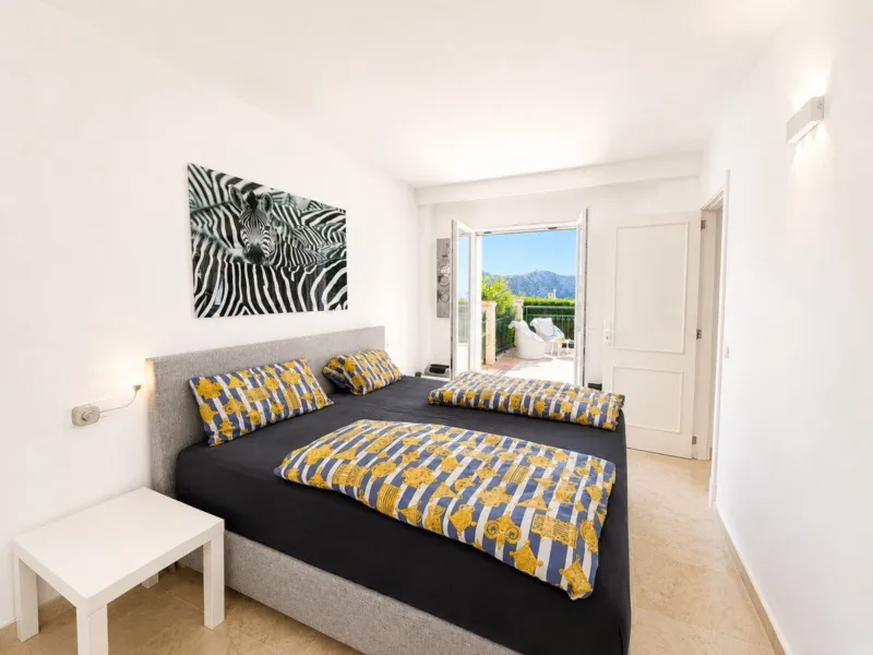 Exclusive apartment in Cala Llamp with stunning terrace and sea view - Port d'Andratx - 2 bedrooms, 100 m² — photo 11