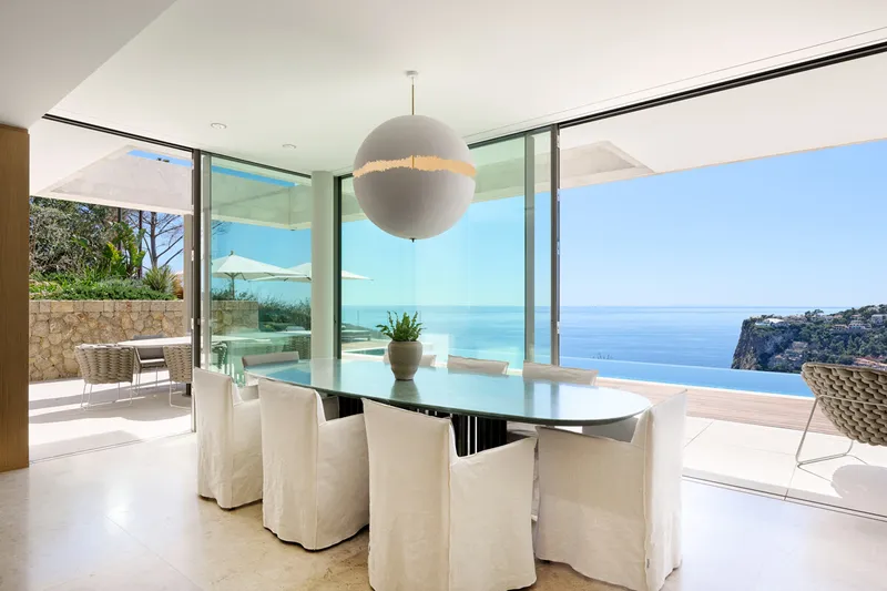 Luxurious new-build villa in a dream location with spectacular views — photo 10