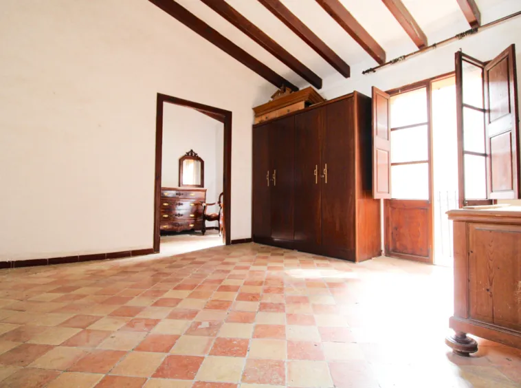 Ref.2436C – Andratx – Typical Mallorcan village house with large patio — photo 8