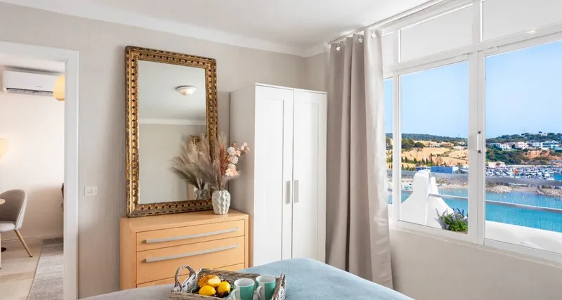 Modern sea view apartment in Santa Posa at Port Adriano for sale — photo 7