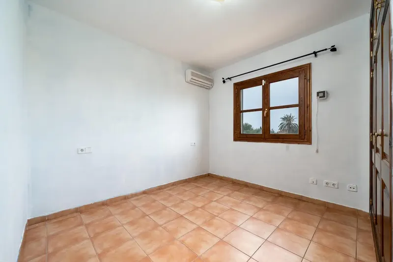 Terraced house with terrace, garage and 3 bedrooms in Es Llombards (Santanyí) — photo 12