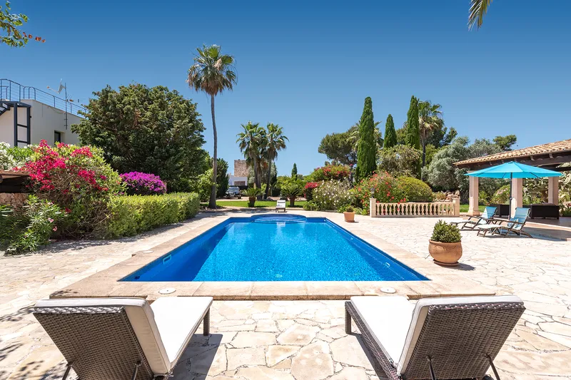 Luxury villa with sea views in Cala Pi — photo 3
