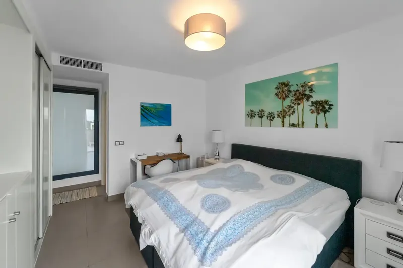 This villa, built in 2019, is located in a quiet and well-maintained residential area of Cala Murada, a few minutes by car from the — photo 5