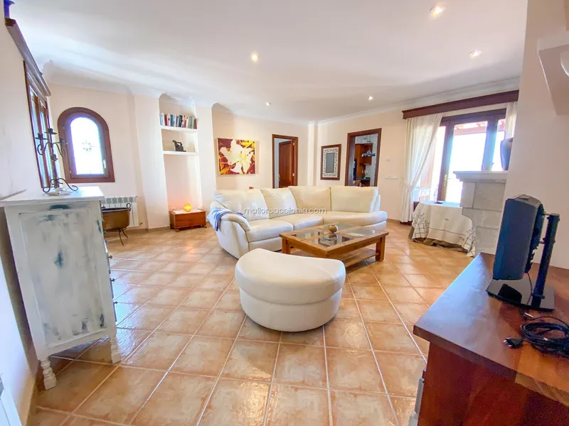 Apartment in Colònia de... — photo 4