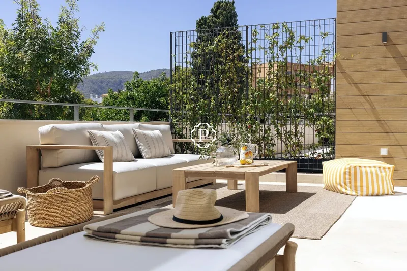 Ground floor apartment for sale in Cala Major, with private garden — photo 1