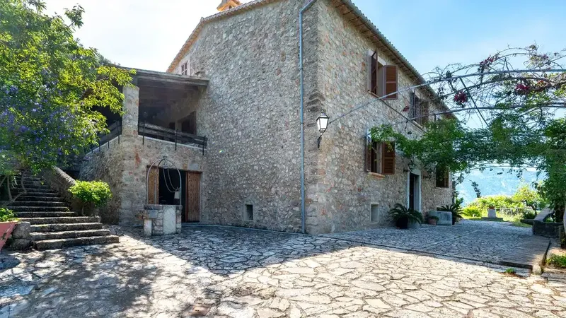 This beautiful estate is located in one of the most sought-after areas between Sóller and the Port of Sóller. — photo 3