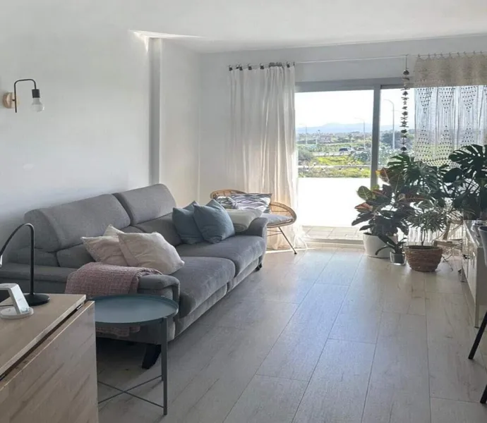 65m² penthouse with 2 bedrooms, 2 bathrooms. Pool & terrace for sale — photo 2
