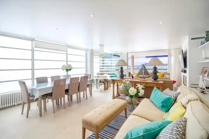 Spectacular beachfront apartment in one of the most privileged locations of Puerto Pollensa — photo 10