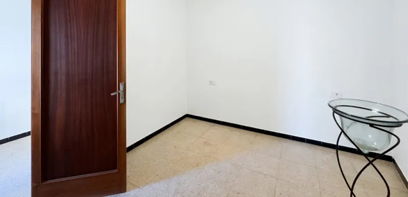 19th-century house to renovate in Ses Salines: 160 m², 2 entrances, terrace — photo 7