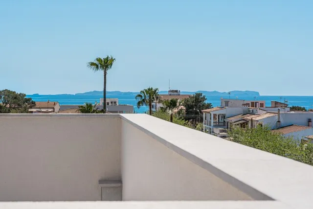Modern new villa with pool for sale close to Sa Rapita coast, Mallorca — photo 1