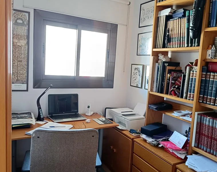 Sea view penthouse in Cas Catala with direct beach access — photo 11