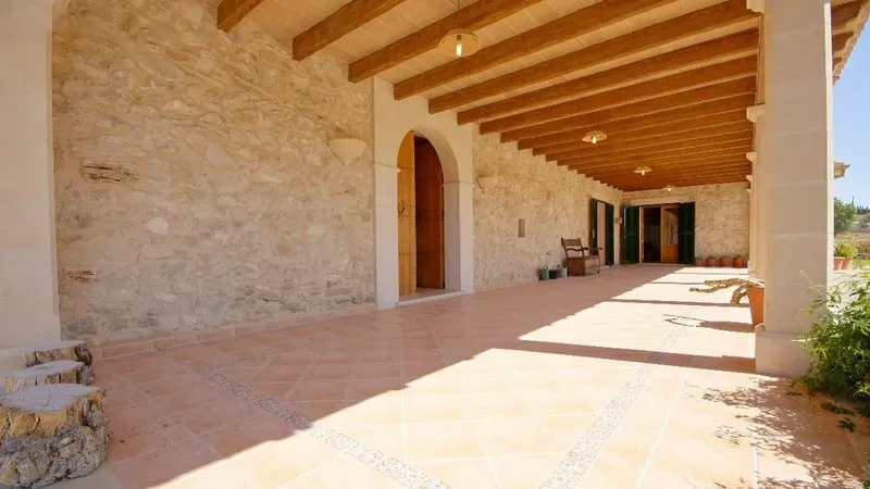 Luxury Country Finca in stunning setting in Lloret de Vistalegre — photo 3