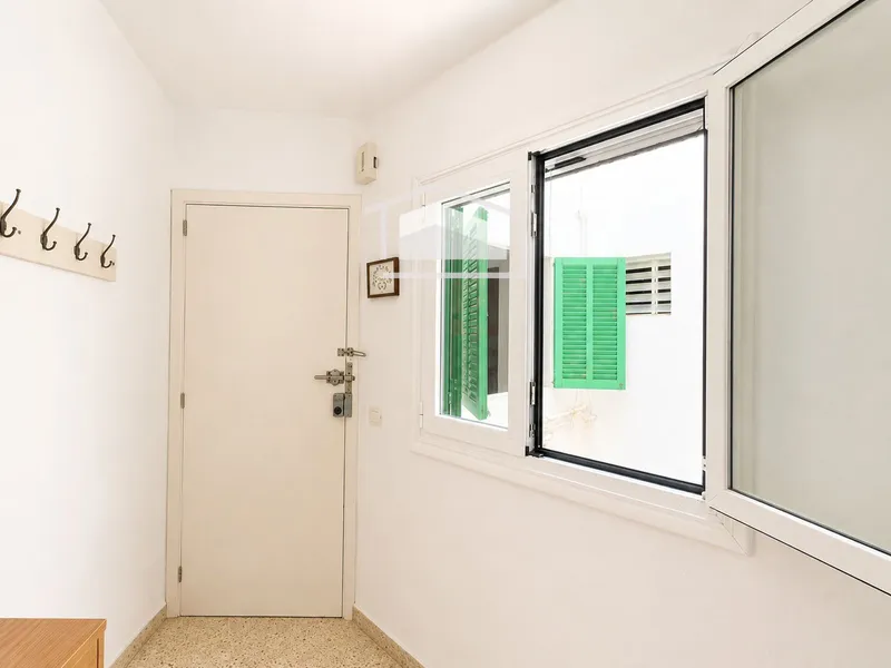 From September: 3-bedroom apartment next to the port — photo 8