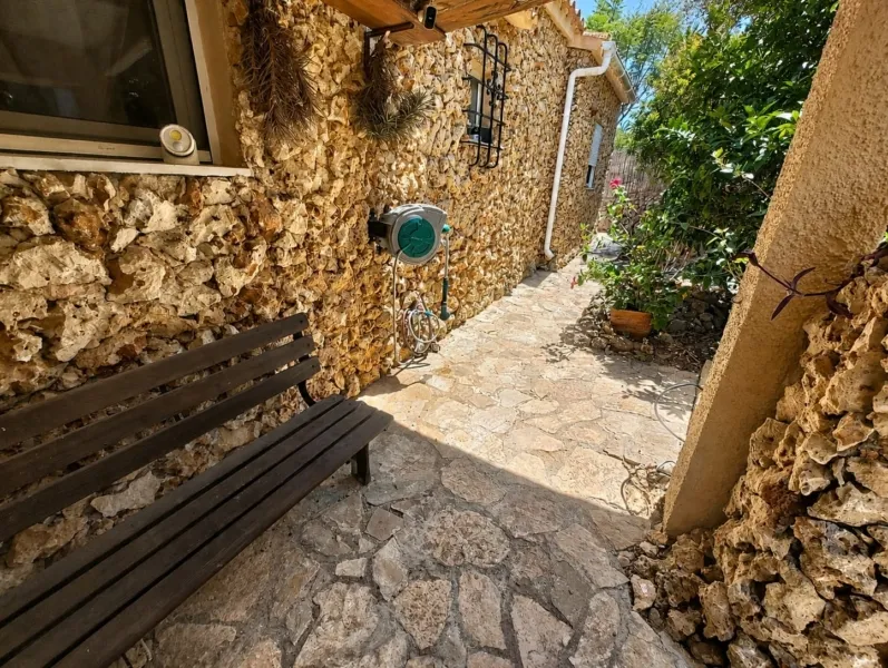 Cala Romàntica: Townhouse with separate guest apartment — photo 2