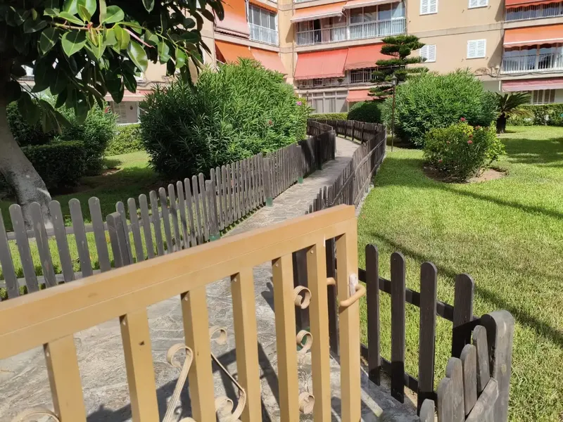 Bright flat with unobstructed mountain views and communal garden in Can Pastilla — photo 5