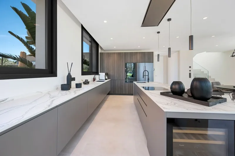 Modern sea view villa in 2nd line - Port Adriano / El... — photo 10
