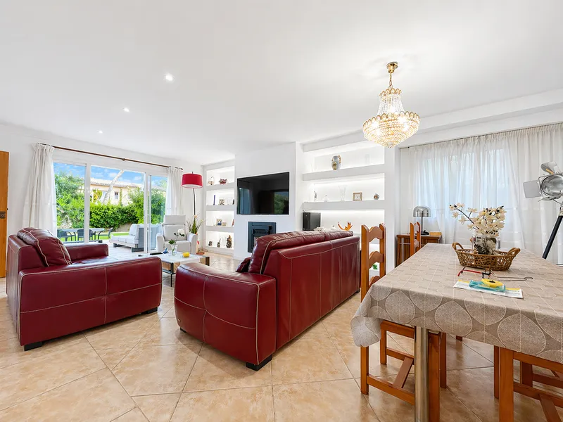 Charming chalet-villa in prestigious location in El Toro — photo 7