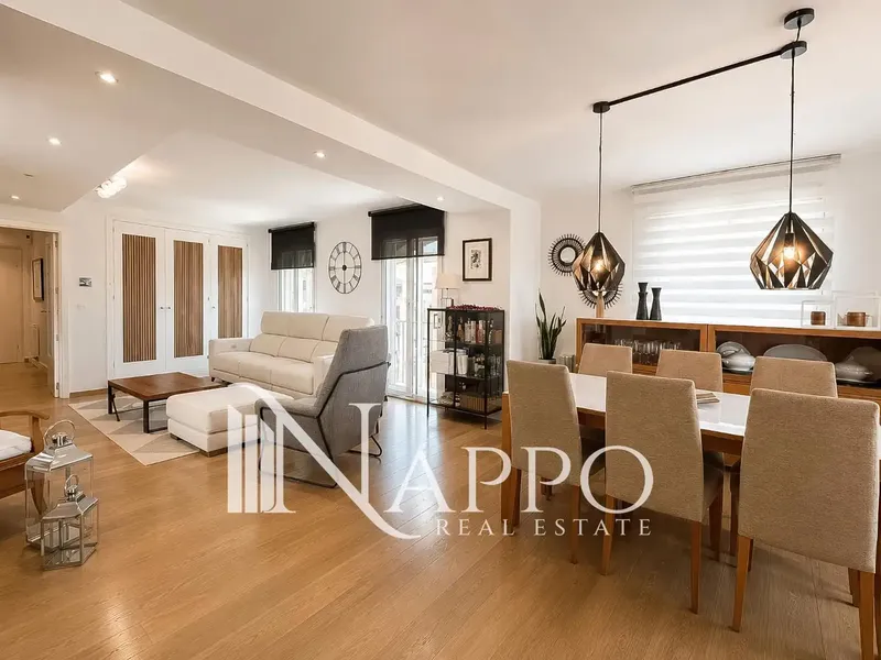 Nappo Real Estate is pleased to present this exclusive 280m² duplex penthouse, located on the second floor of an elegant — photo 9