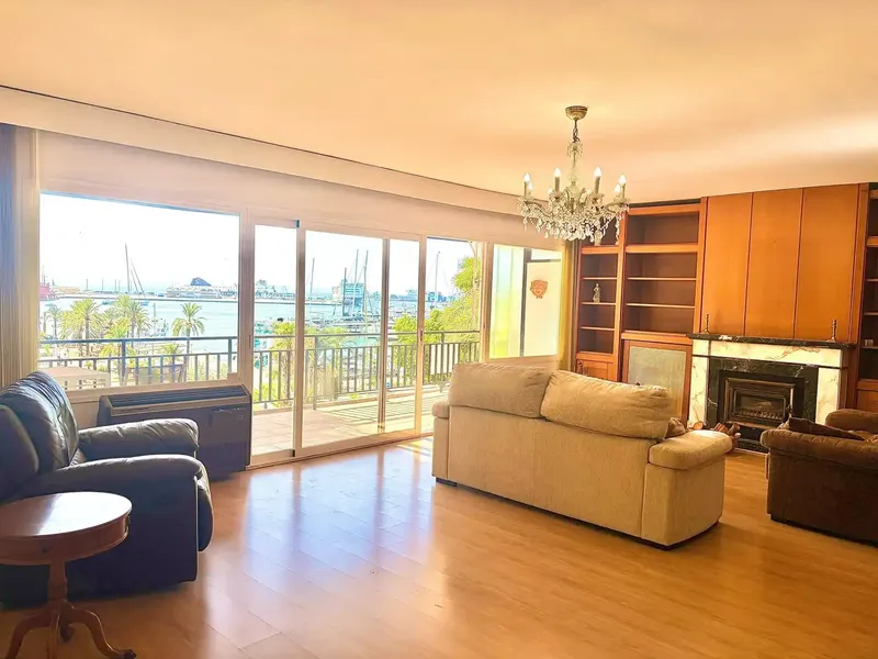 Beautiful luxury flat with sea views — photo 3