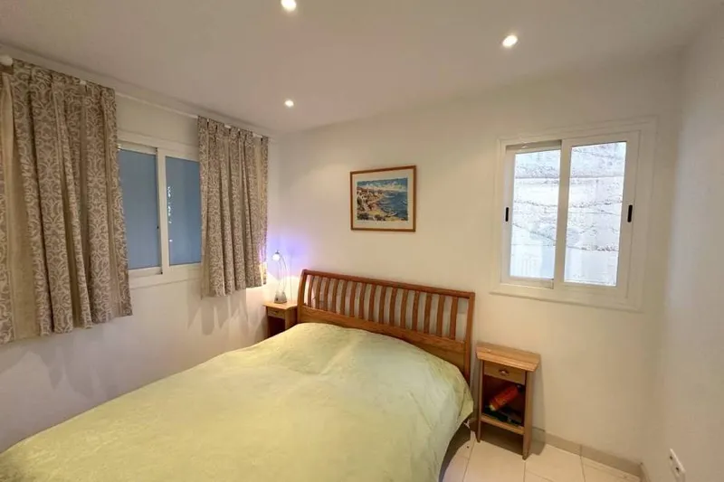 Exclusive frontline sea view residence with exceptional sense of space — photo 11
