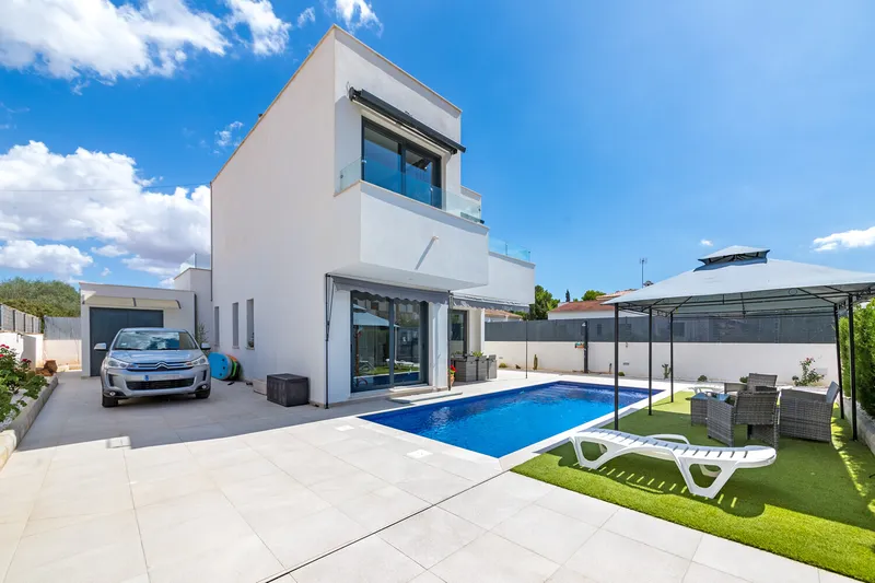 Modern chalet with pool in Son Bielo, S'Estanyol — photo 3