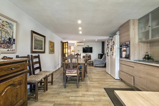 Rustic finca on a large countryside plot for sale in Selva, central Mallorca — photo 9