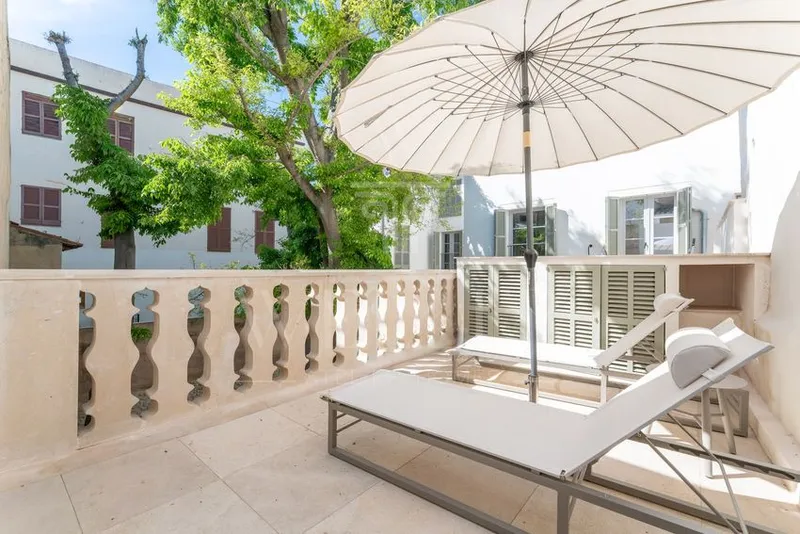 Flat / apartment for sale in Calle del Banc de l'Oli — photo 1