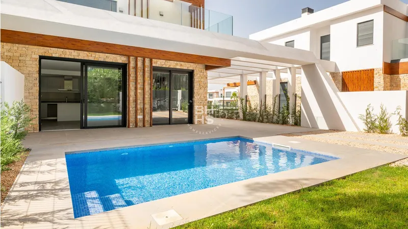 Semi-detached for sale in Cala Ratjada — photo 1