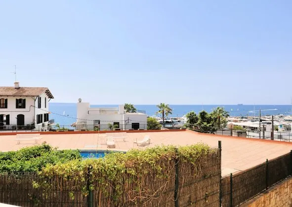 Flat / apartment in Calle de Santa Praxedis, Sant Agustí, Palma de Mallorca — photo 1