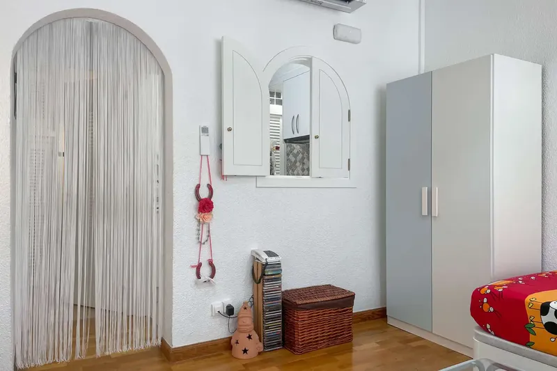 Charming apartment in Cala Ratjada located in a historic two-story complex, one of the first commercial buildings of the town — photo 8