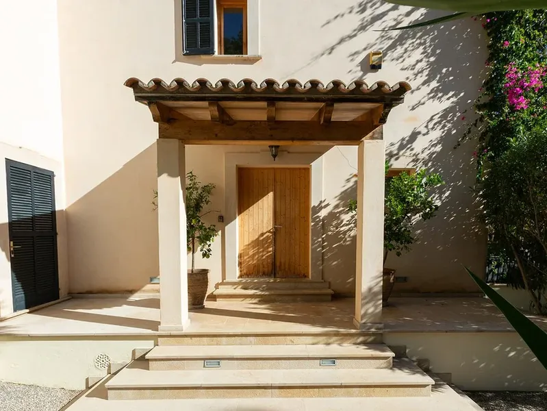 Villa in Sa Pobla, Mallorca — photo 1
